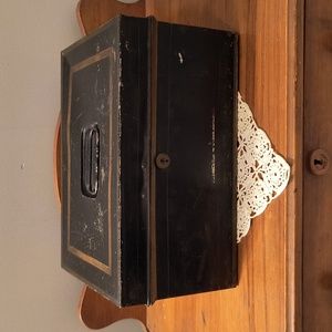 Vintage Metal Cash Box